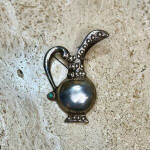 Vintage 40s Mexico Silver Ewer Brooch